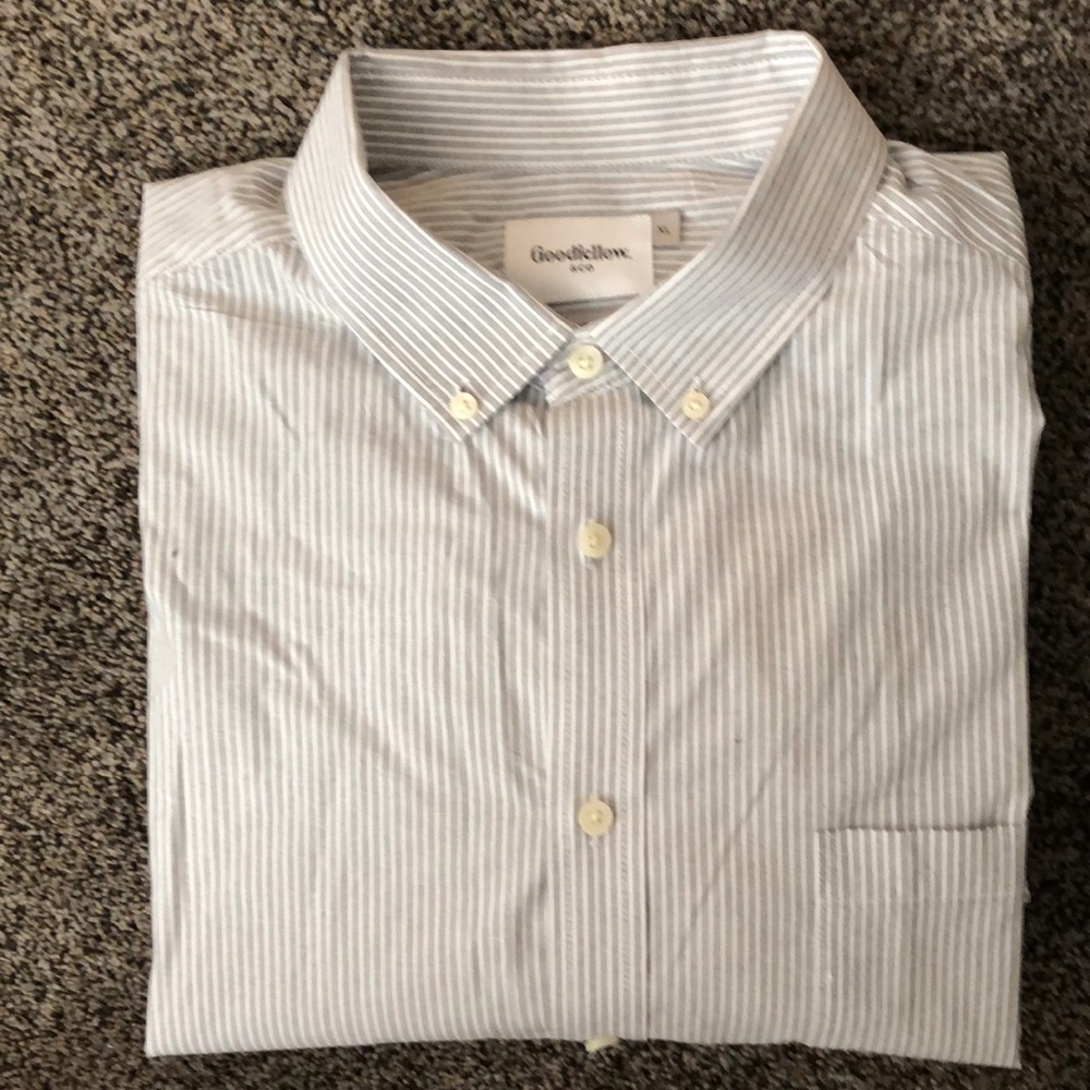 Goodfellpw & Co. Button Down